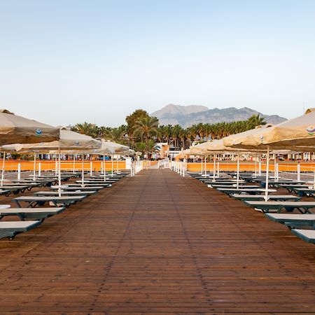Aqi Hydros Club Hotel Kemer Exterior photo The beach at the resort