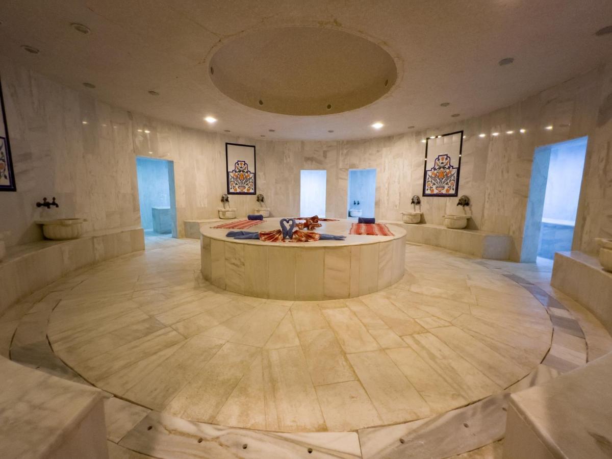 Aqi Hydros Club Hotel Kemer Exterior photo Turkish bath in the hotel